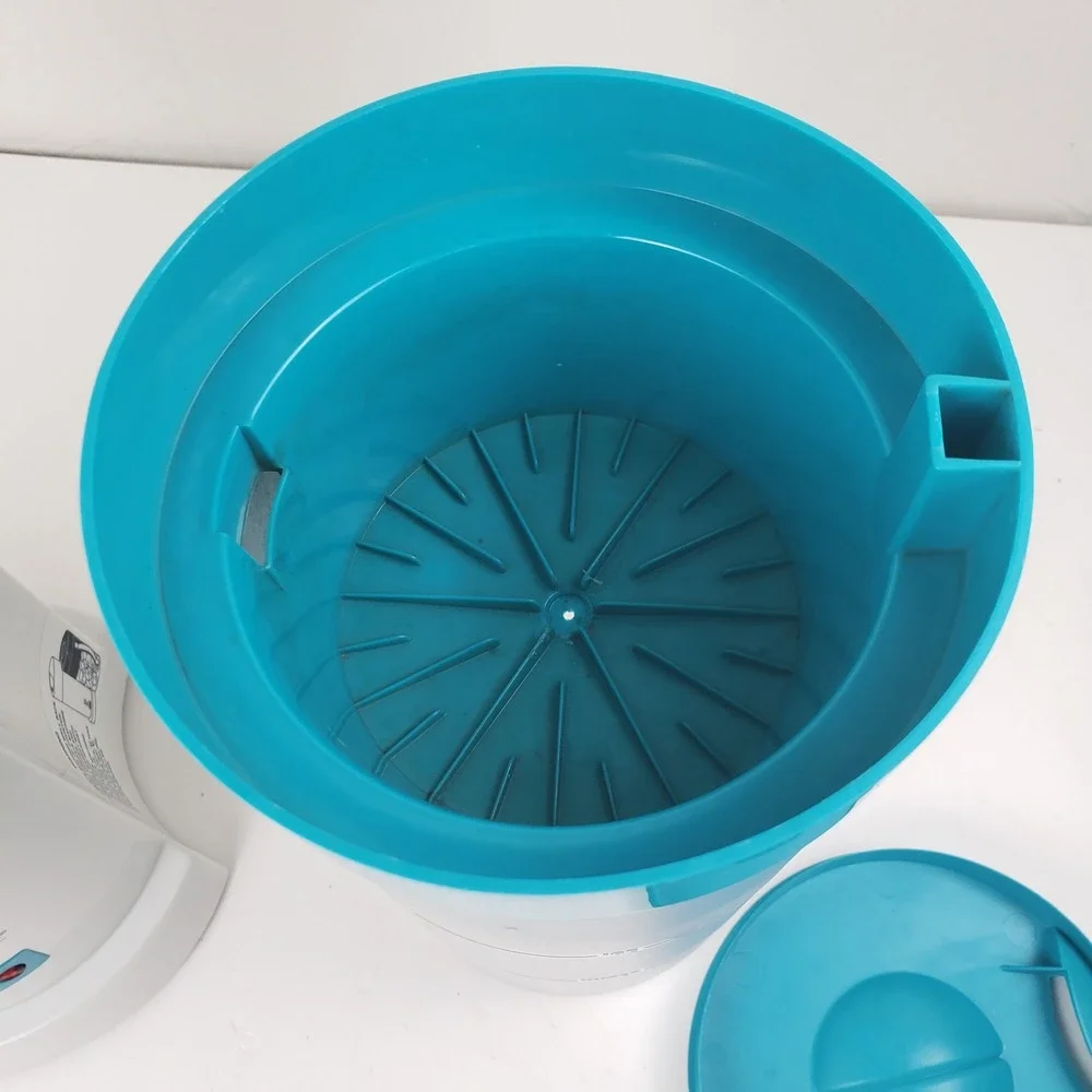 Mr. Coffee The Iced Tea Pot Tm1.7 White and Teal Electric Brewer with Pitcher